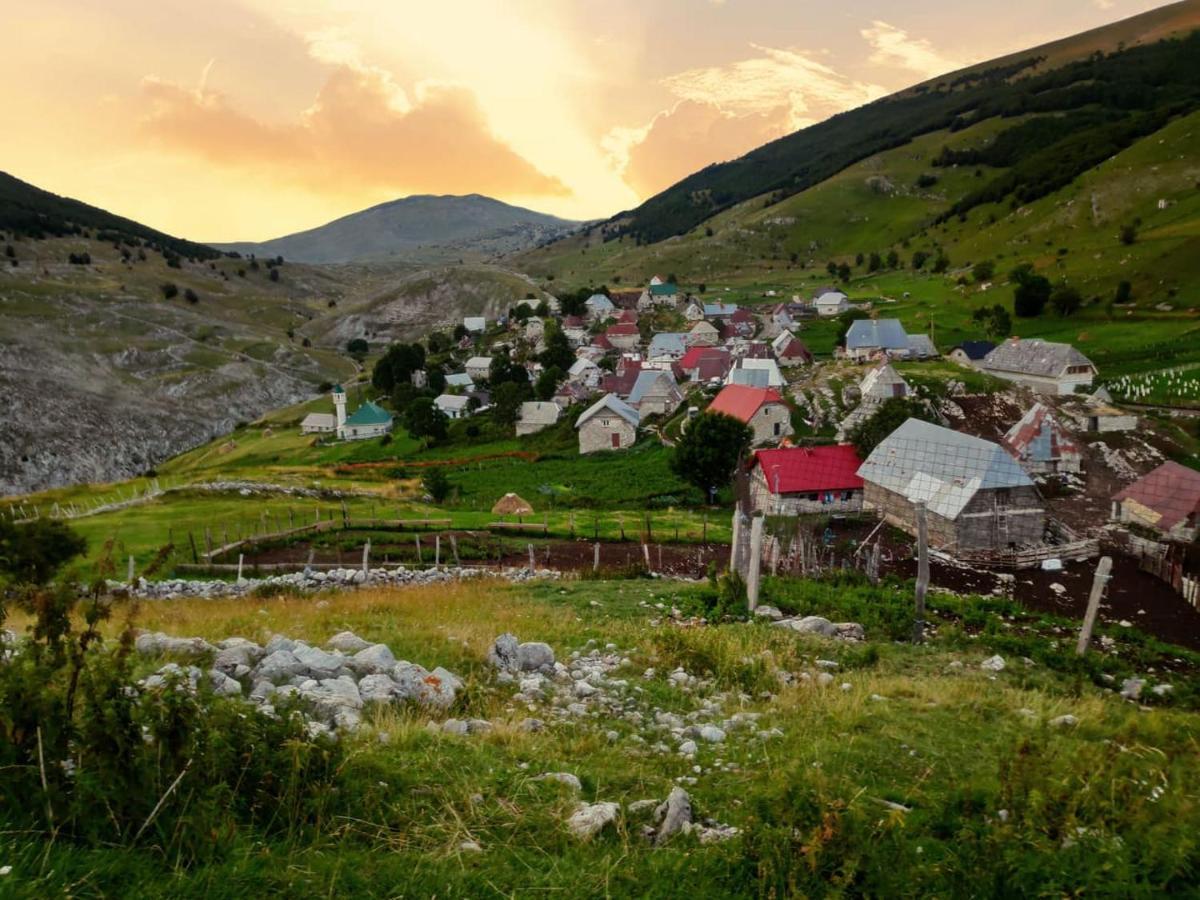 Bobica Konak - Lukomir Gornji Lukomir Exterior foto